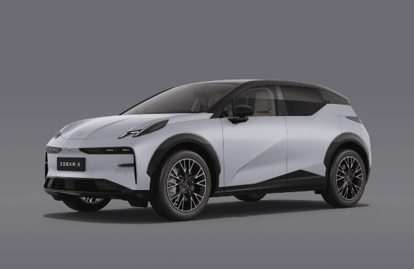 极氪汽车在哈萨克斯坦快速扩张：阿拉木图和阿斯塔纳同时迎来新店开业