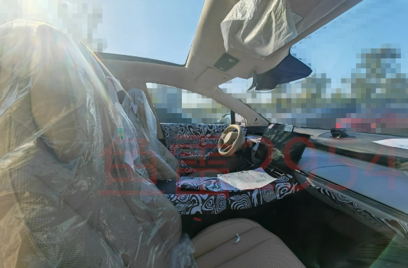华为与奇瑞合作新动向：智界第二款车型EHY预计明年下半年上市
