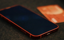 解决iPhone13突然黑屏重启和开机问题的方法