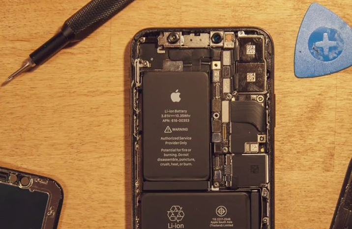 iPhone13突然黑屏重启、莫名黑屏开不了机？可用这几个解决方法修复！