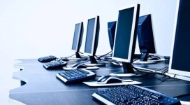 如何在 JavaScript 中使用 JSON 定义变量并进行循环