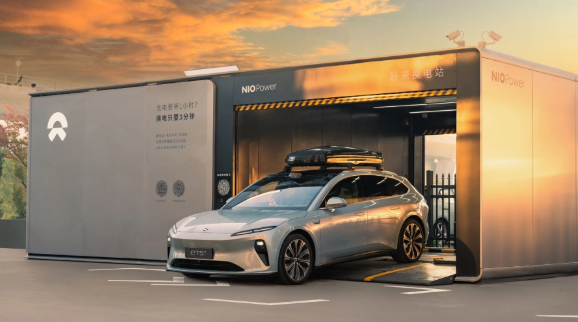 蔚来电池共享:用户可换取长续航电池,并通过日积分获得高达27288的最高收益