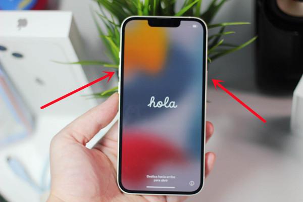 苹果13怎么快速截屏 新手必看：iPhone截图的操作方法
