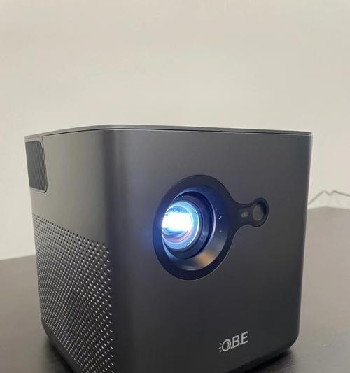 解决投影仪声音干扰的有效方法（消除投影仪声音干扰的实用技巧）