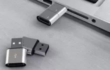 电脑一拔u盘就自动关机