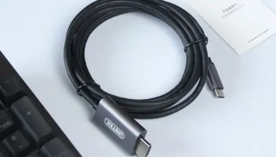 Das Typec-zu-HDMI-Kabel unterstützt die höchste Bildwiederholfrequenz