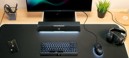 雷蛇利维坦巨兽v2怎么连接电脑