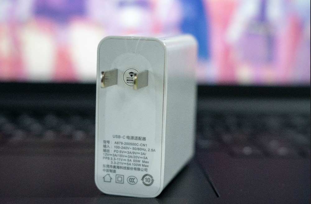 机械师曙光16 Air评测:酷睿Ultra加持,有AI PC那味儿了