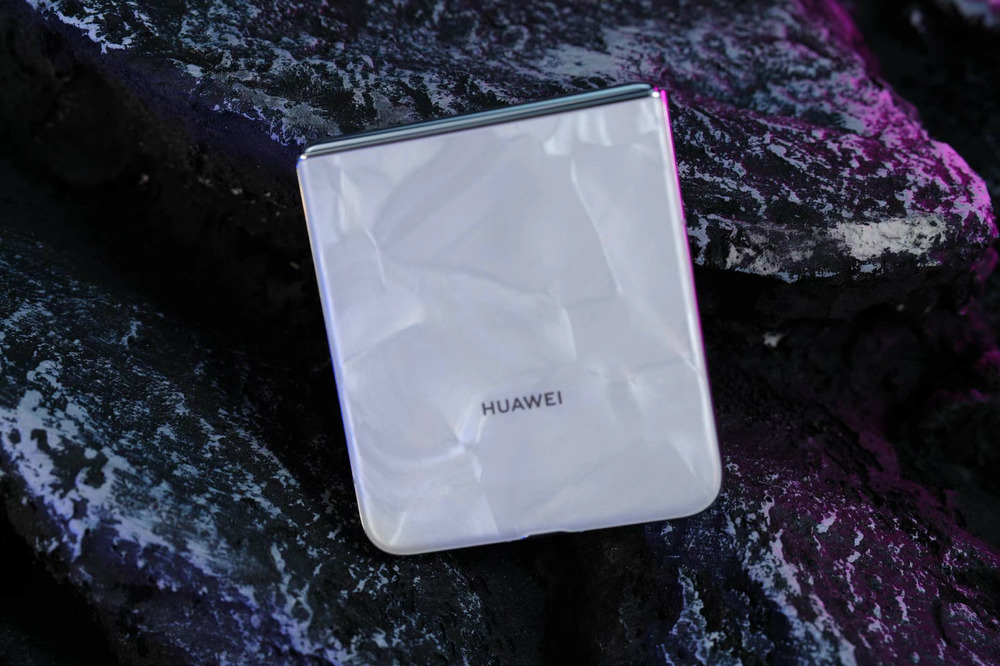 Huawei Pocket 2 写真鑑賞：私の好みに合ったクラシックな小さな折りたたみ端末