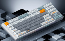 魅族推出 PANDAER x IQUNIX MOD 三模机械键盘：“白金独角兽”复刻涂装 / 键帽，2799 元