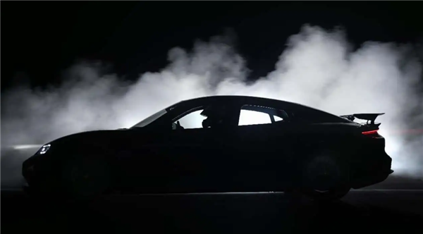 保时捷全新Taycan车型即将亮相,预计成电动轿车市场新标杆