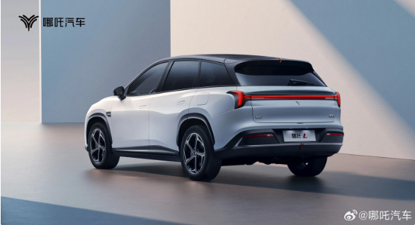 Nezha L medium and large SUV rolls off the production line and is expected to be delivered in April. It will provide pure electric power and extended range power.