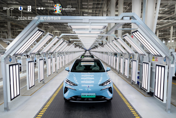 比亚迪第700万辆新能源汽车下线，全新腾势N7领航新时代