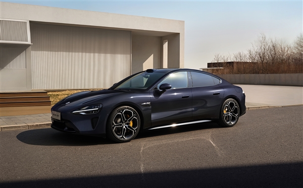 官方高清大图!小米SU7手机、电脑及平板壁纸来了