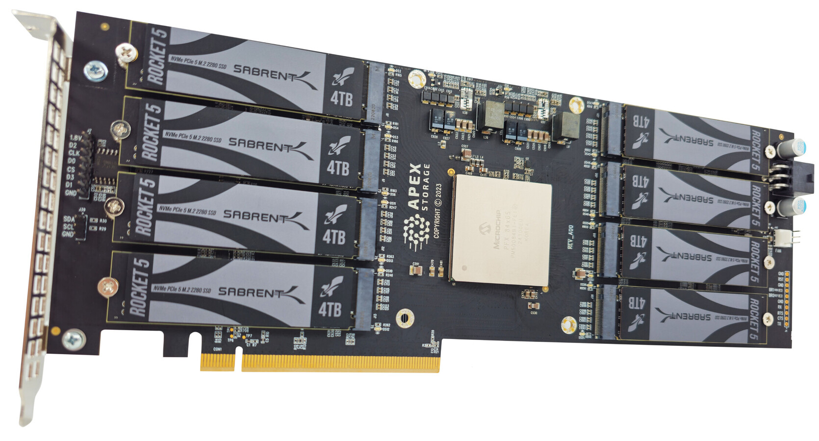 16 个 M.2 插槽、56 GB/s 读取速度，Sabrent 展示 Apex X16 Rocket 5 Destroyer 扩展卡性能