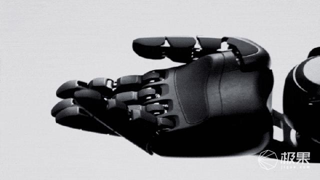 取代人类?地表最强机器人诞生!能陪唠嗑,下地干活…