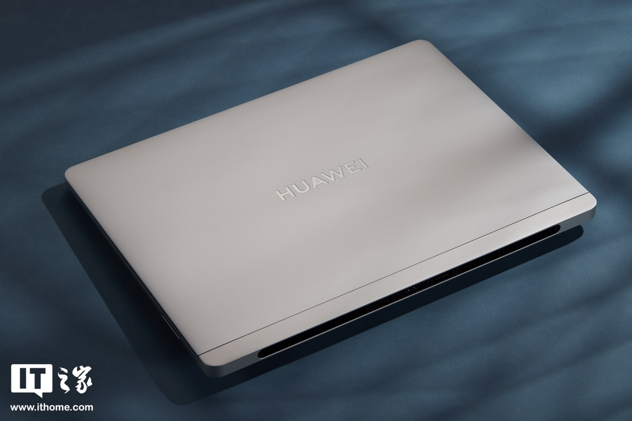 楔形全金属机身,星光灯加持,华为 MateBook GT 14 开箱