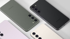 Il est révélé que Samsung envisage de construire un smartphone sans boutons physiques, similaire au bongo d'Apple ?