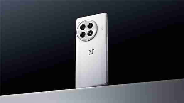 未发先火！超20万人预约一加Ace 3 Pro