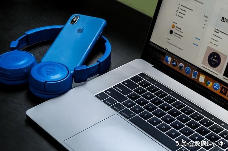 苹果手机如何与电脑连接？教你不同连接方式下如何实现苹果手机与电脑的连接。