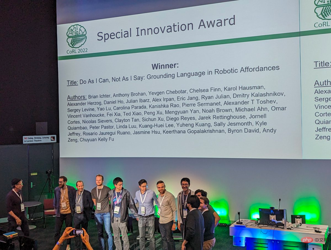 Alumni of Shanghai Jiao Tong University won the best paper, and the awards for CoRL 2022, the top robotics conference, were announced