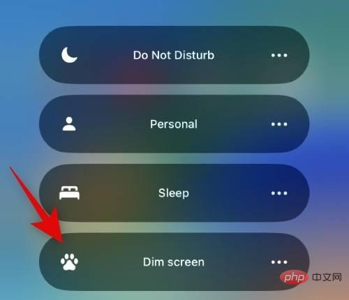 How to dim the always-on display on iPhone 14 Pro