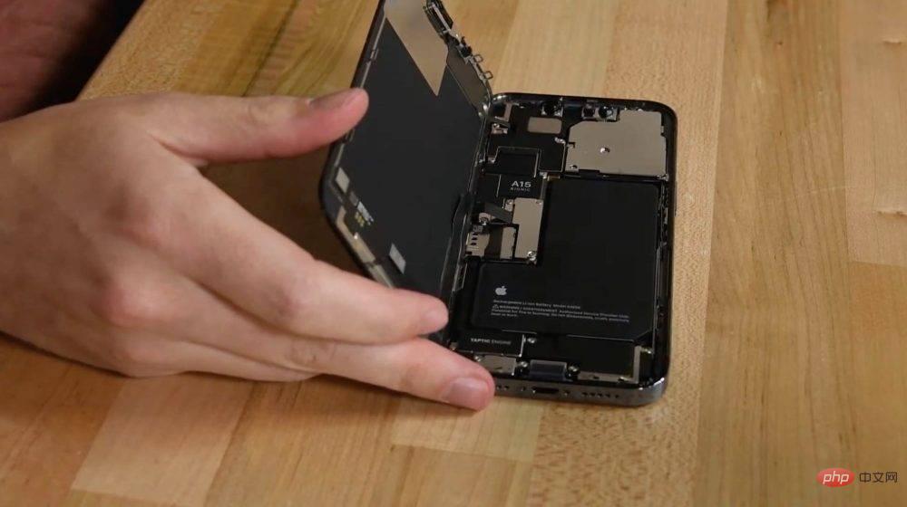 ifixit-iphone-13-teardown