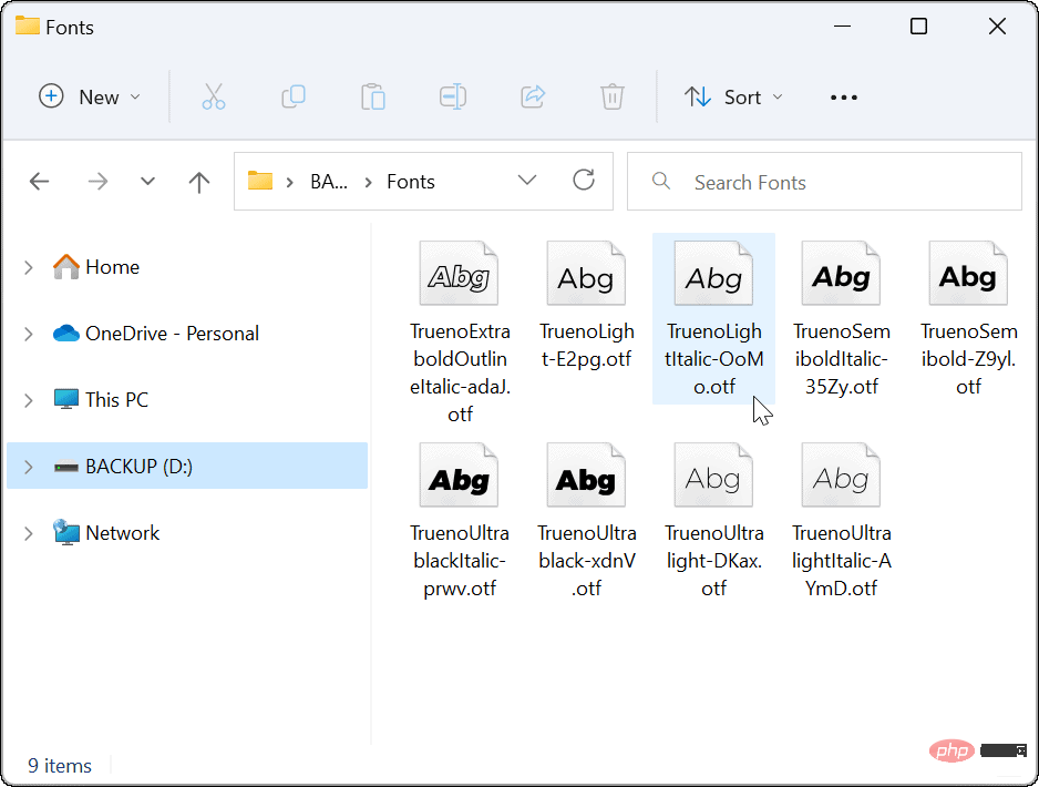 Windows 11 でフォントをインストールまたはアンインストールする方法