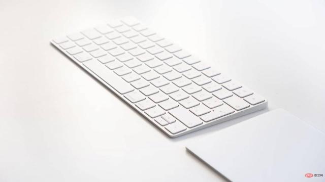 Apple 为内置 Mac 的妙控键盘申请专利，可将 macOS 带到任何显示器上
