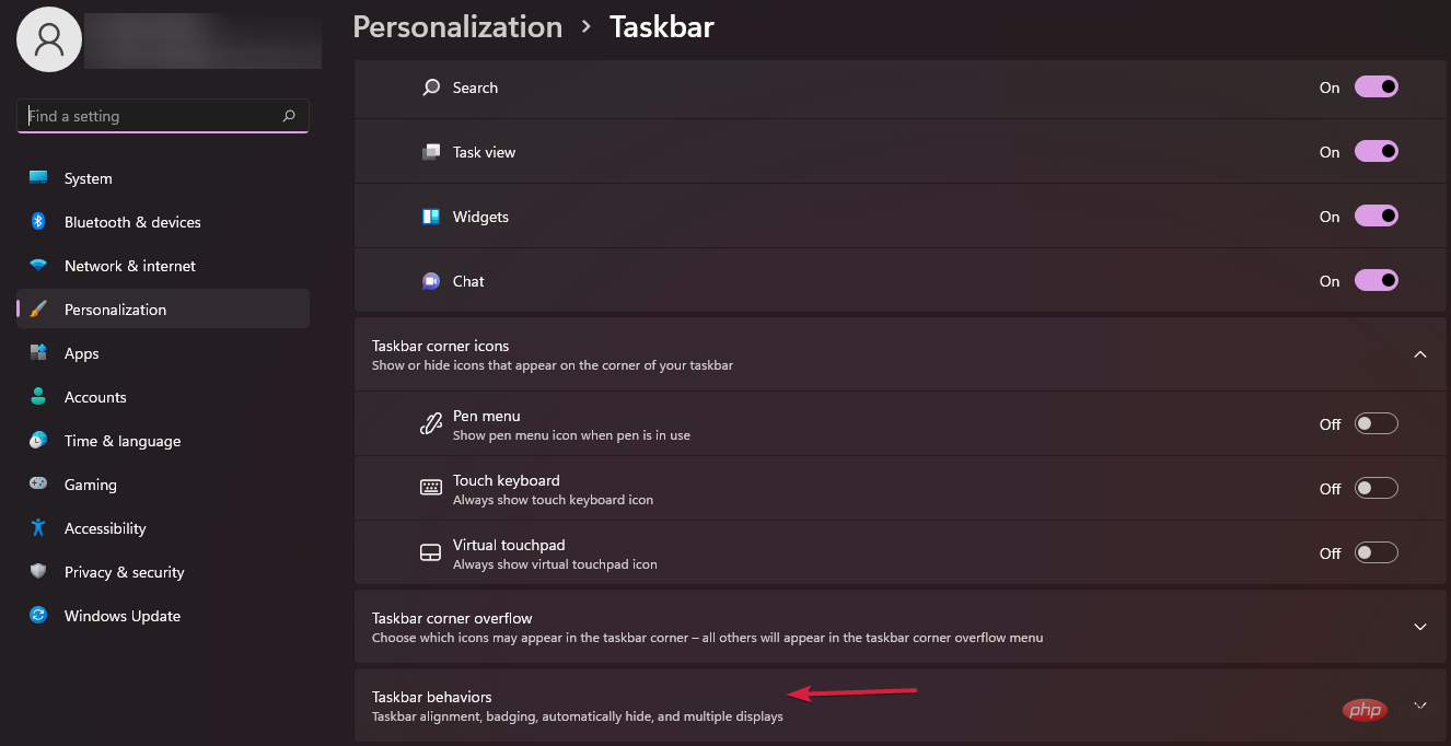 How to hide the taskbar in Windows 11