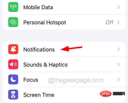 How to Hide Notifications on iPhone Lock Screen