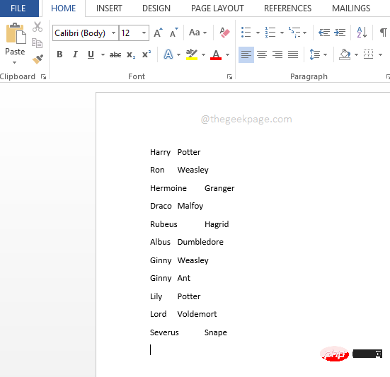 MS Word で名前のリストを姓と名に基づいてアルファベット順に並べ替える方法