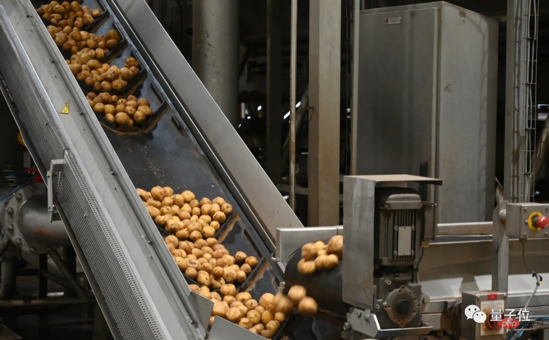 PepsiCo uses artificial intelligence technology to grow potatoes and innovates peeling algorithms.