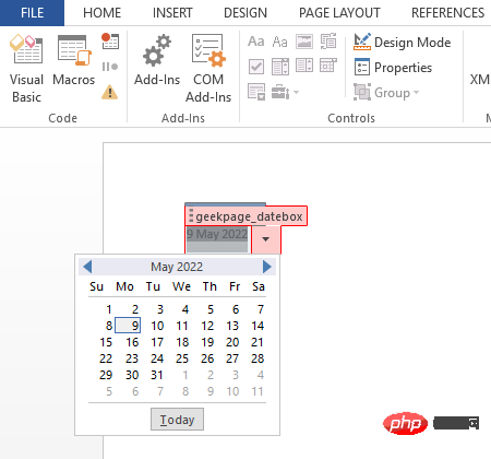 如何在 Microsoft Word 中插入日期选择器