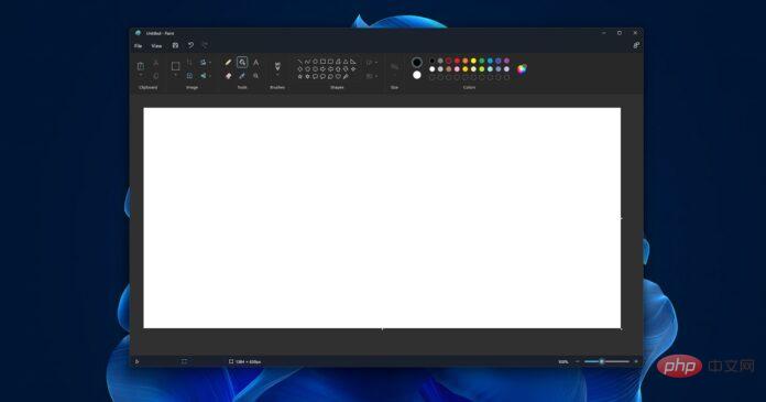 我们第一次看到 Windows 11 重新设计的 MS Paint 和未发布的深色模式