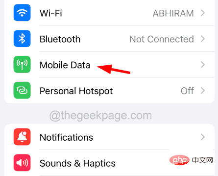 Personal hotspot keeps disconnecting on iPhone [Fix]