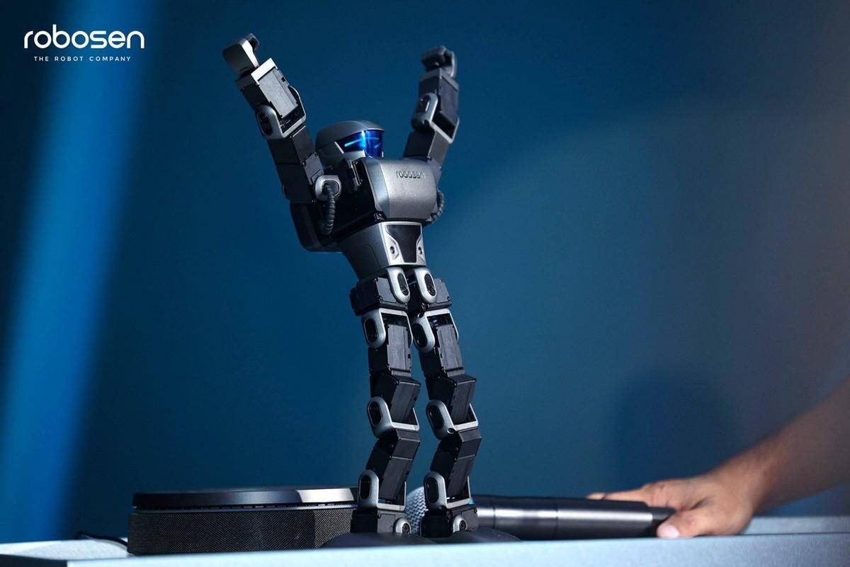 Robot + AI, Lesen creates a new interactive experience in home entertainment scenes