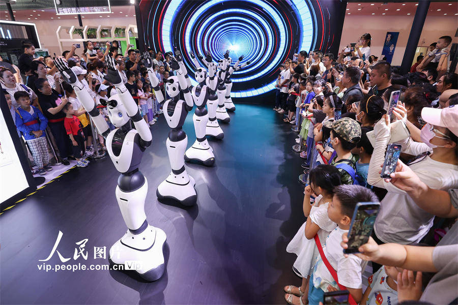 2023年世界機器人博覽會在北京圓滿結束，互動體驗區受到熱烈歡迎