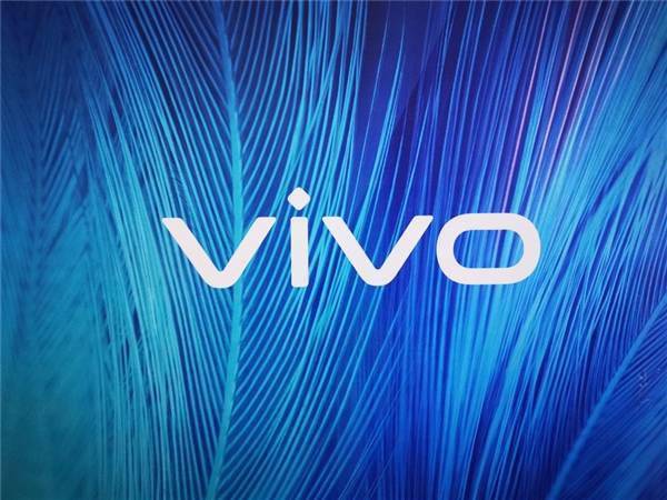 即将发布的vivo OriginOS 4.0将搭载内置AI大模型，预计在10月正式登场