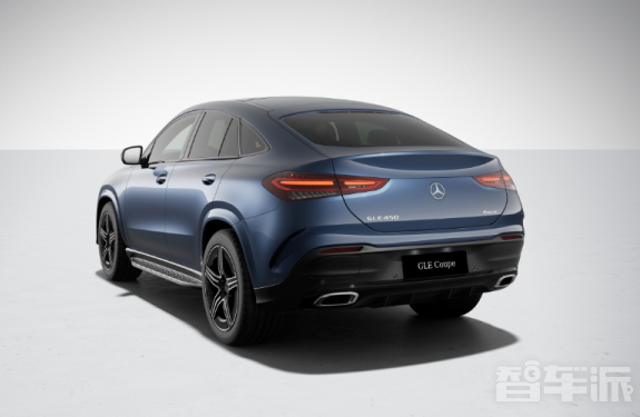 Le nouveau style du SUV coupé Mercedes-Benz GLE fait des débuts éclatants au Salon de lauto de Chengdu : la fusion parfaite de la mode et de la puissance