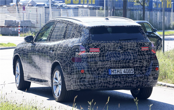 New generation BMW X3 revealed! Road test spy photos reveal exterior design