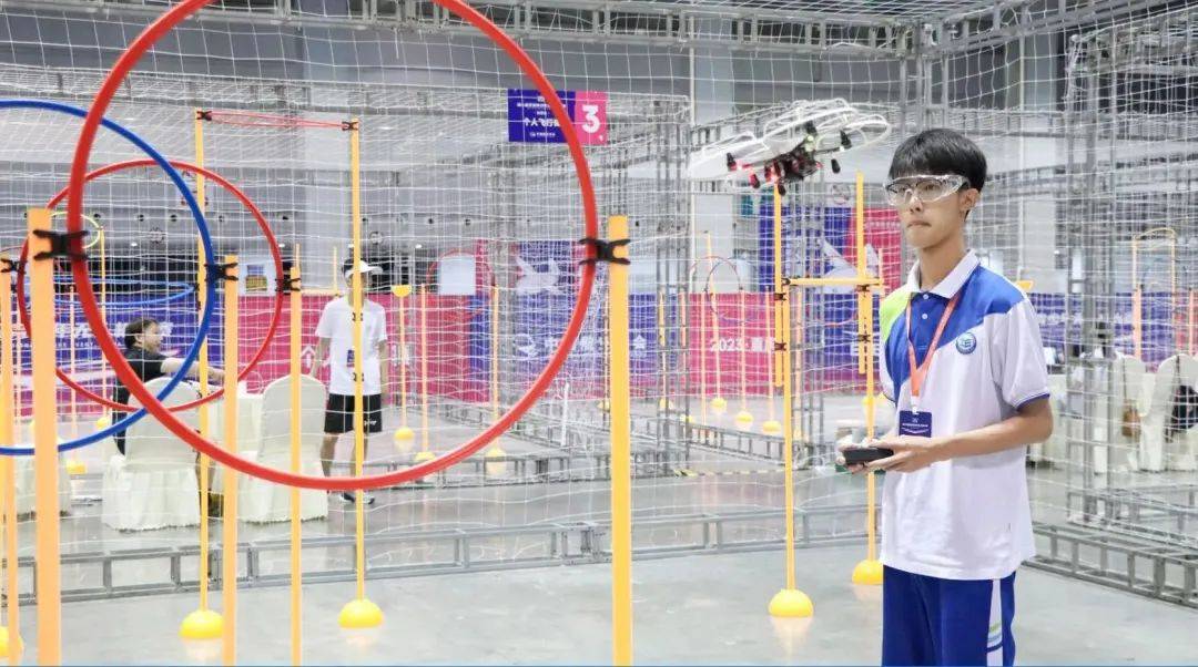 Students from Guangzhou Information Technology Vocational School won first prize in the 7th National Youth Drone Competition and many other awards