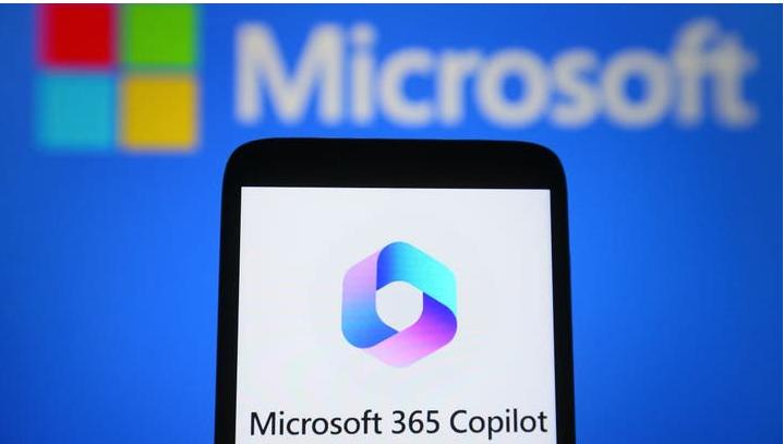 Ketua Pegawai Eksekutif Microsoft berkata gergasi teknologi bersaing untuk mendapatkan kandungan untuk melatih AI