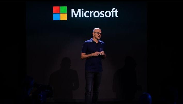 Ketua Pegawai Eksekutif Microsoft berkata gergasi teknologi bersaing untuk mendapatkan kandungan untuk melatih AI