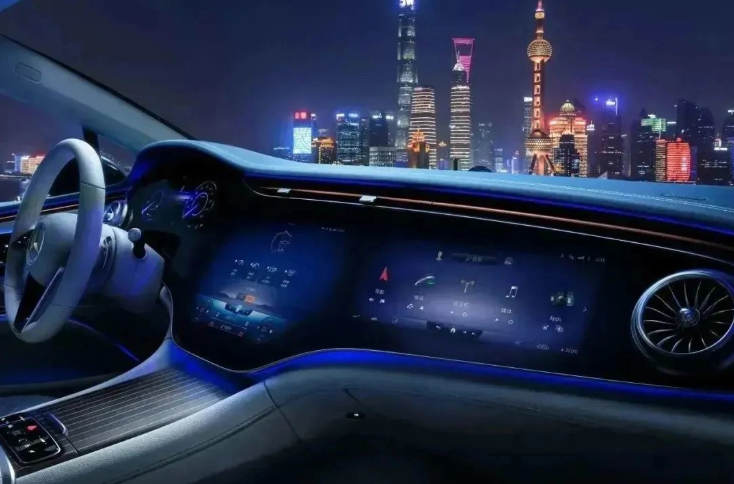 賓士與上海金橋集團達成合作備忘錄，共同推動智慧城市與智慧汽車發展