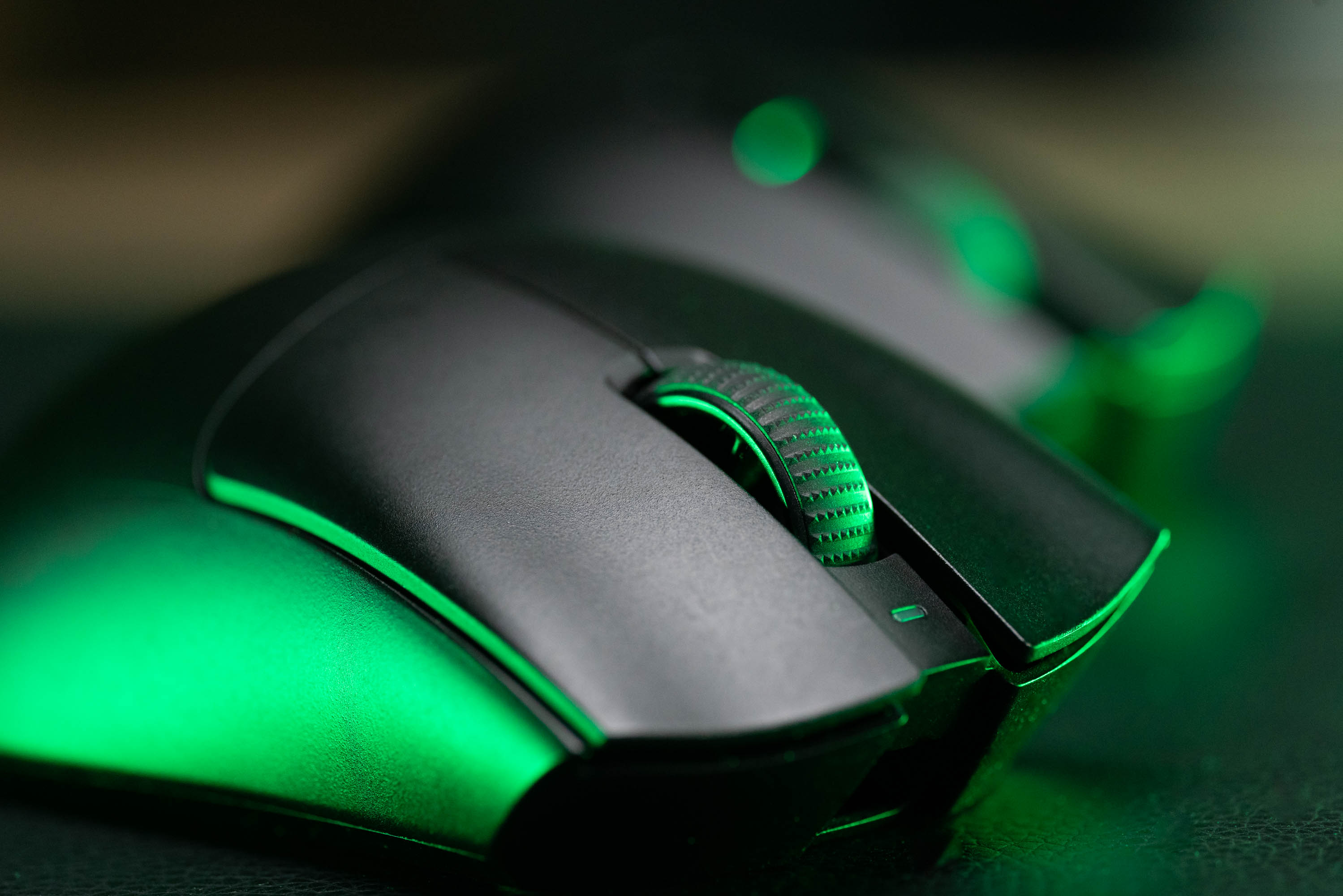 Kajian Razer Viper V3 Pro: Apakah pertukaran antara kuasa dan mudah alih?