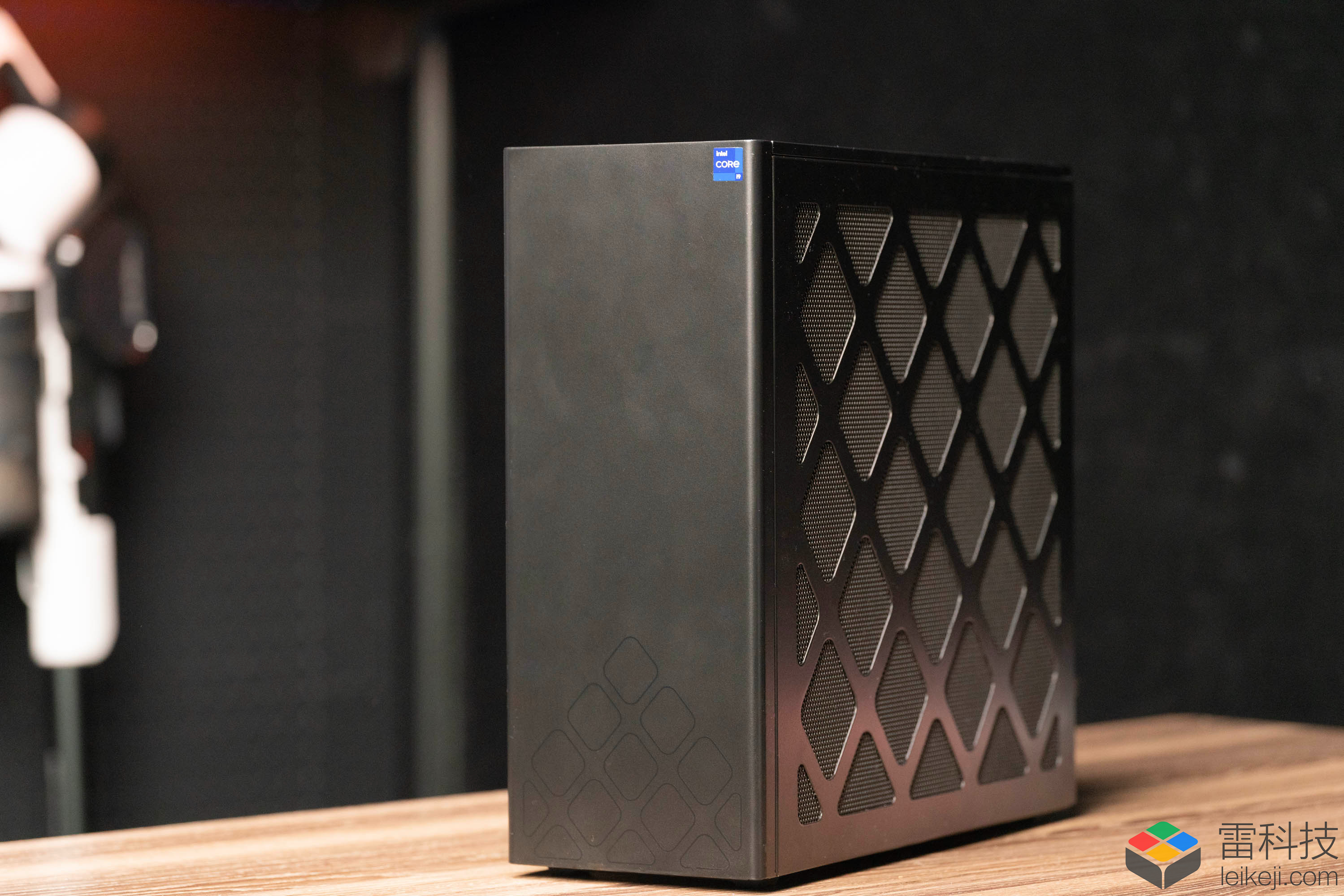 In-depth review of NUC 13 Extreme: the compact and exquisite NUC overlord