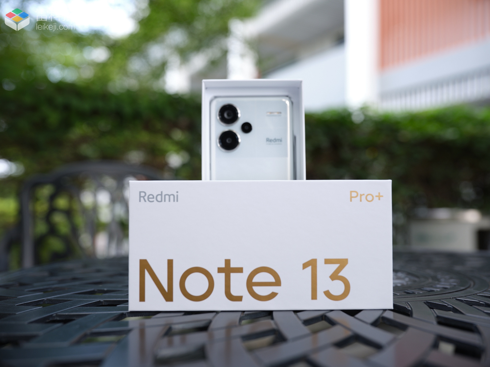 Redmi Note 13 Pro+图赏：好看得不像是Redmi