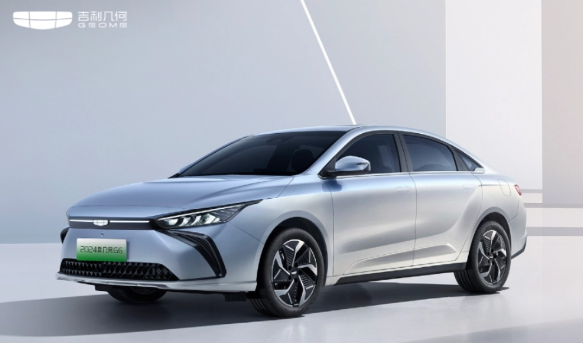 Lancement du nouveau modèle Geely Geometry G6, avec une nouvelle technologie intelligente exceptionnelle, prix de départ 176 800 yuans