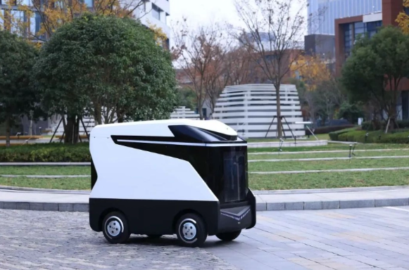 Zongmu Technology releases FlashBot to realize intelligent charging of new energy vehicles